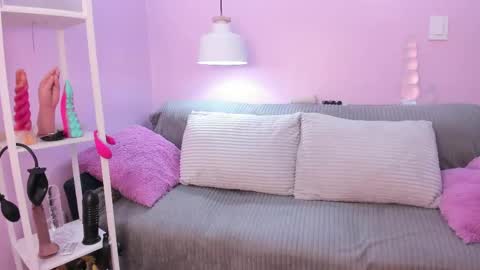 hiyakasudere online show from 25, 4, 2026