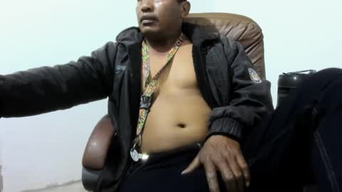 Snapshot of hk5792 chatting on 21, 9, 2025 Your Morenito online show from 21, 9, 2025