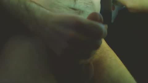 Hairy Hockey Player 92 online show from 12, 3, 2025