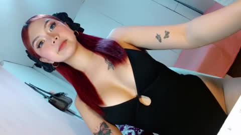 Snapshot of hoelychess chatting on 3, 6, 2026 welcome here guys online show from 3, 6, 2026