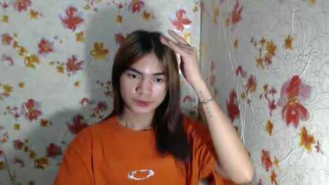 Snapshot of hoelykarina chatting on 6, 3, 2026 Karina3 online show from 6, 3, 2026