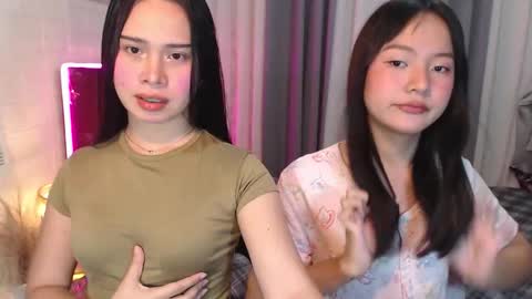 hoelymolly online show from 12, 3, 2026