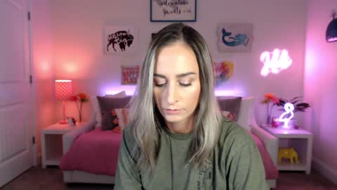 Holi Hurricane online show from 23, 10, 2025