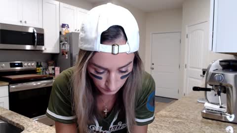 Holi Hurricane online show from 31, 10, 2025