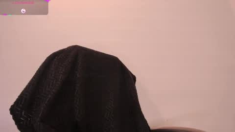 holly_16 online show from 23, 5, 2026