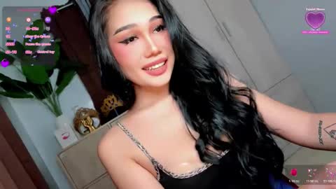 Snapshot of holly_preciousxx chatting on 25, 5, 2026 Hi Im Precious online show from 25, 5, 2026
