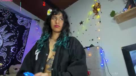 Snapshot of hollypurple chatting on 27, 2, 2026 Hades and Persefone online show from 27, 2, 2026