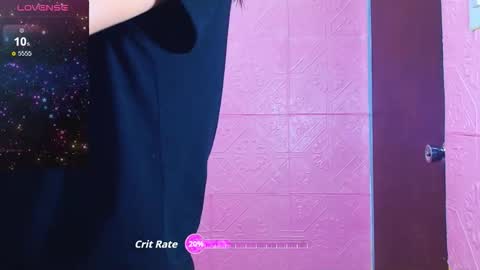 Snapshot of hollywoodbitch chatting on 15, 10, 2025 Isabella Marie online show from 15, 10, 2025