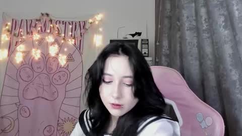 Ho Lee Sheet online show from 7, 11, 2025