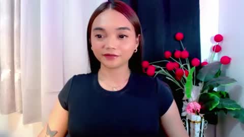 Snapshot of holy_shine chatting on 12, 1, 2026 Bella online show from 12, 1, 2026