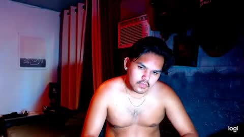 Snapshot of holydiorx chatting on 26, 4, 2026 holydiorx online show from 26, 4, 2026