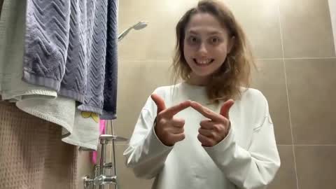 Snapshot of holydori chatting on 3, 6, 2026 dori not holy get my tg channel with link from description under last photo online show from 3, 6, 2026