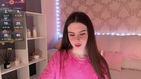 Mia online show from 7, 4, 2026