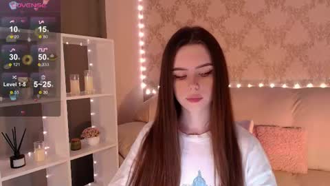 Mia online show from 5, 7, 2026
