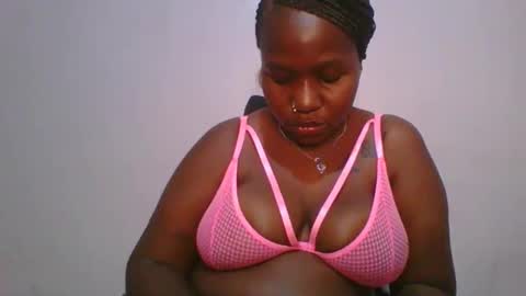 honey_beb online show from 21, 11, 2025