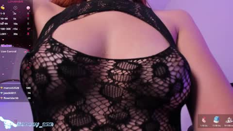 Snapshot of honey_bitee chatting on 27, 5, 2026 Hi Im Annie vic Your dreams came true online show from 27, 5, 2026
