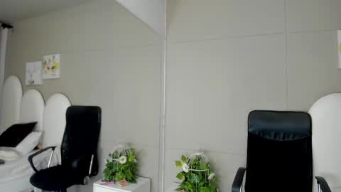 Snapshot of honey_hex_ chatting on 26, 5, 2026 honey_hex_ online show from 26, 5, 2026