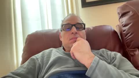 Snapshot of honey_man14 chatting on 9, 2, 2025 honey_man14 online show from 9, 2, 2025