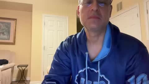 Snapshot of honey_man14 chatting on 20, 12, 2025 honey_man14 online show from 20, 12, 2025