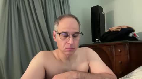 Snapshot of honey_man14 chatting on 5, 1, 2026 honey_man14 online show from 5, 1, 2026