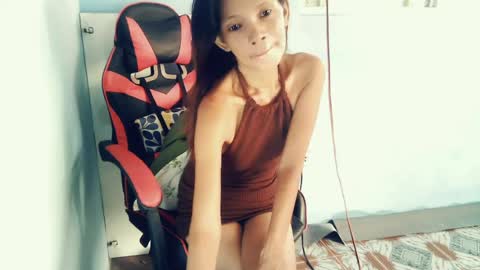 honey_mollyxx online show from 22, 6, 2026