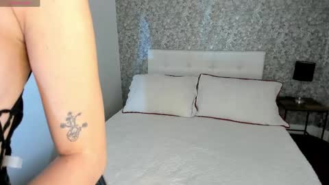 Snapshot of honey_sweet777 chatting on 25, 4, 2026 honey_sweet777 online show from 25, 4, 2026