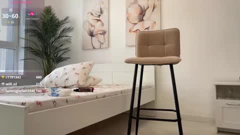 Mia online show from 11, 4, 2026