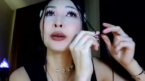 Snapshot of honey_yani chatting on 4, 4, 2026 yani online show from 4, 4, 2026