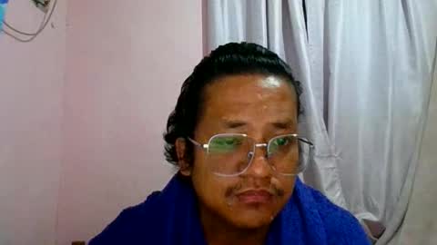 Snapshot of honeybee_xq chatting on 31, 5, 2026 Honeybee online show from 31, 5, 2026