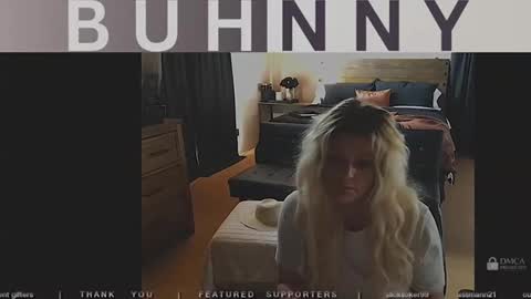 honeybuhnny online show from 25, 5, 2026