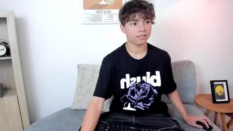 honeymoon_sariel online show from 11, 2, 2026