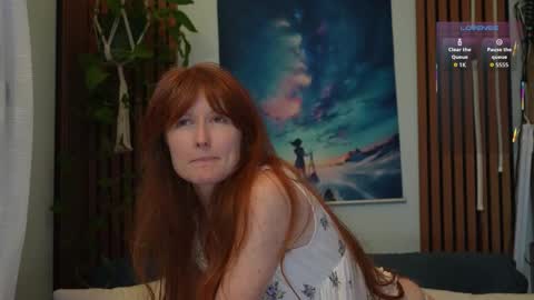 Snapshot of honeyumtoast chatting on 17, 11, 2025 Noelle online show from 17, 11, 2025