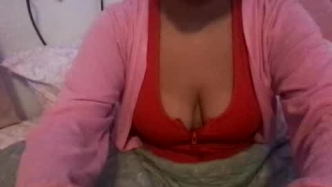 honeyyy89 online show from 26, 4, 2026