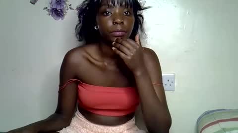 honeyy_x online show from 22, 4, 2026