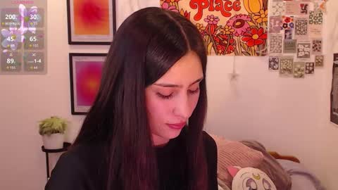 Snapshot of honeyypeaach chatting on 26, 9, 2025    online show from 26, 9, 2025