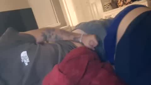 Snapshot of hook022812 chatting on 25, 9, 2025 CapnHook online show from 25, 9, 2025