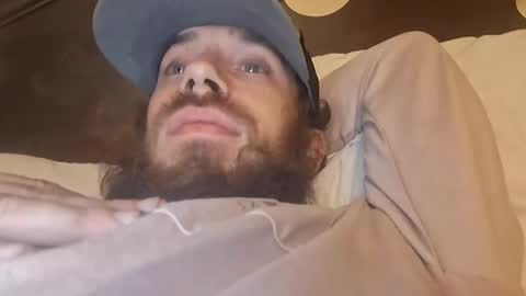 Snapshot of hook022812 chatting on 22, 10, 2025 CapnHook online show from 22, 10, 2025