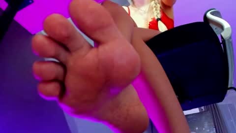 hooot_blonde777 online show from 20, 2, 2025