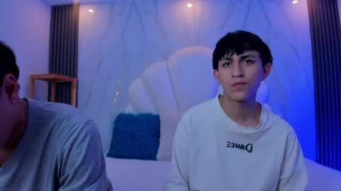 Snapshot of hoot_booys_ chatting on 16, 1, 2026 hoot_booys_ online show from 16, 1, 2026