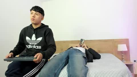 Snapshot of hoot_booys_ chatting on 15, 2, 2026 hoot_booys_ online show from 15, 2, 2026