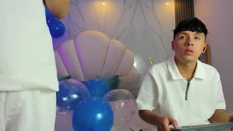 Snapshot of hoot_booys_ chatting on 19, 2, 2026 hoot_booys_ online show from 19, 2, 2026