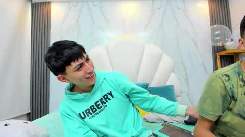 Snapshot of hoot_booys_ chatting on 23, 2, 2026 hoot_booys_ online show from 23, 2, 2026