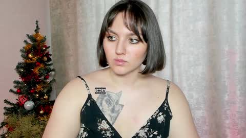 Snapshot of hoot_owl_cb chatting on 10, 1, 2025 Karina online show from 10, 1, 2025