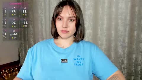 Snapshot of hoot_owl_cb chatting on 12, 3, 2025 Karina online show from 12, 3, 2025