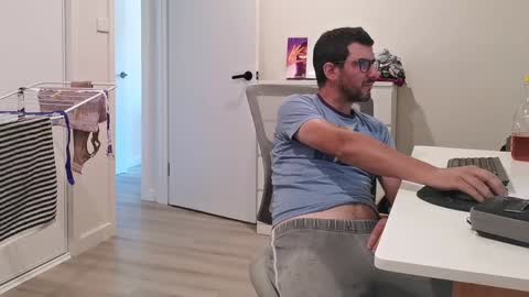 Snapshot of hopefulguy86 chatting on 18, 1, 2025 hopefulguy86 online show from 18, 1, 2025