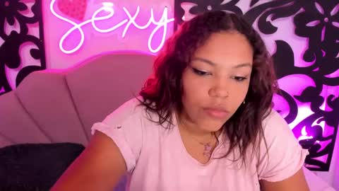 CATALINA Y LAURA  online show from 28, 2, 2025