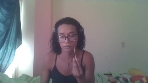 Snapshot of horny_brii chatting on 17, 6, 2026 horny_brii online show from 17, 6, 2026