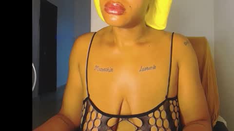 horny_ebonygirl_ online show from 28, 2, 2026