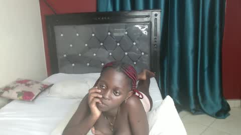 Bella online show from 5, 3, 2025