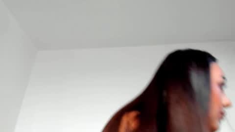 Snapshot of hornyemma_ chatting on 2, 3, 2026 Emma online show from 2, 3, 2026